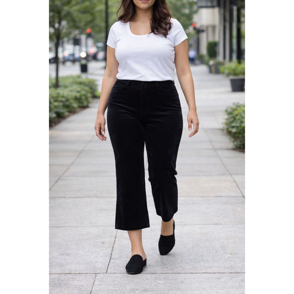 Frame Black Velvet Flare Trousers Women’s 33